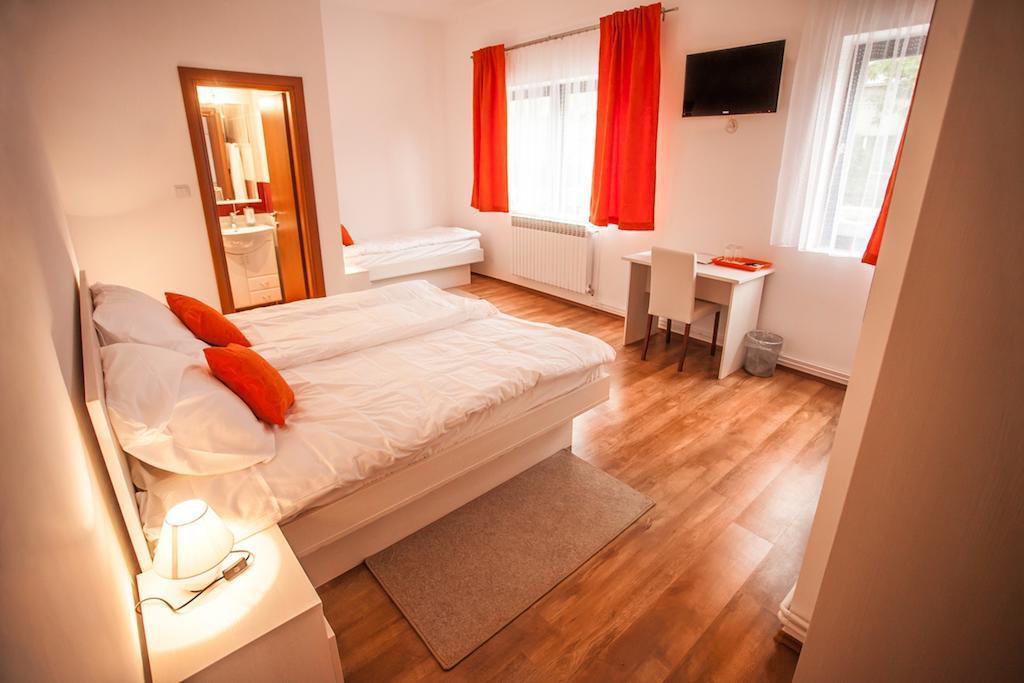 Rooms Lidija Zagreb Oda fotoğraf